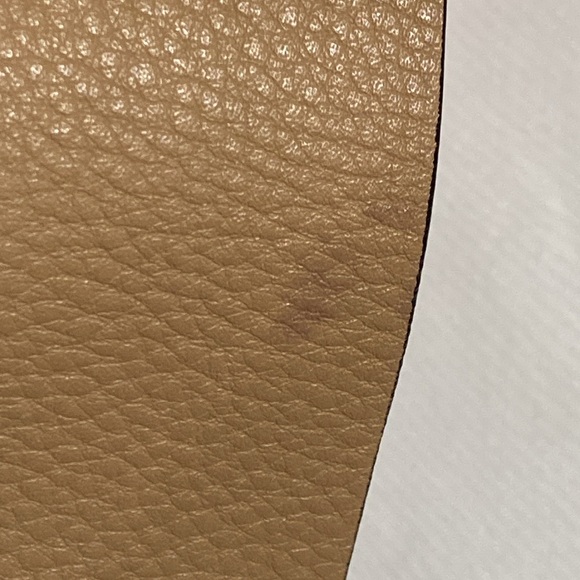 BURBERRY THE EKD LEATHER BARREL BAG IN NEUTRALS/MULTI - Picture 12 of 17